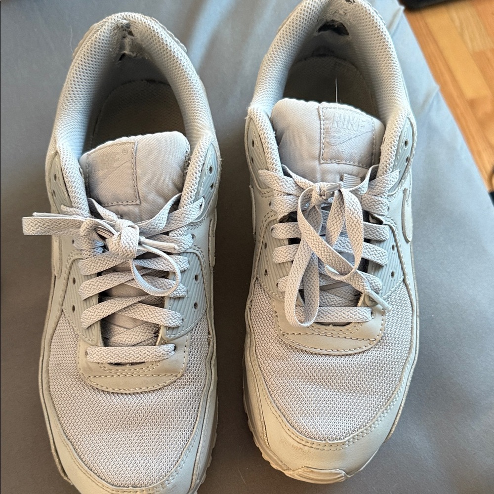 Nike Light Gray Athletic Shoes